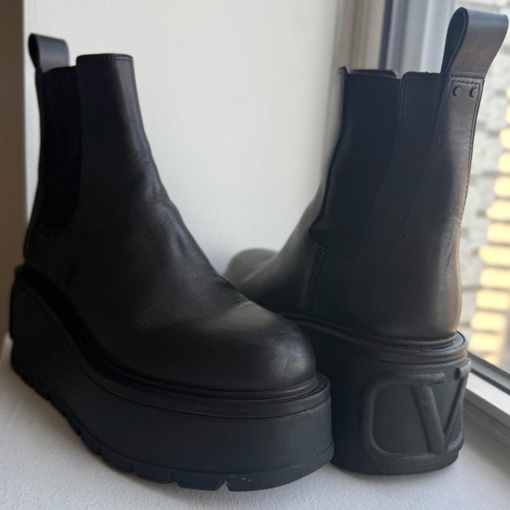 Valentino Platform Chelsea Boots